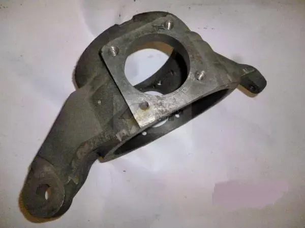 Корпус кулака поворотного ГАЗ 3308, 66 (правый)