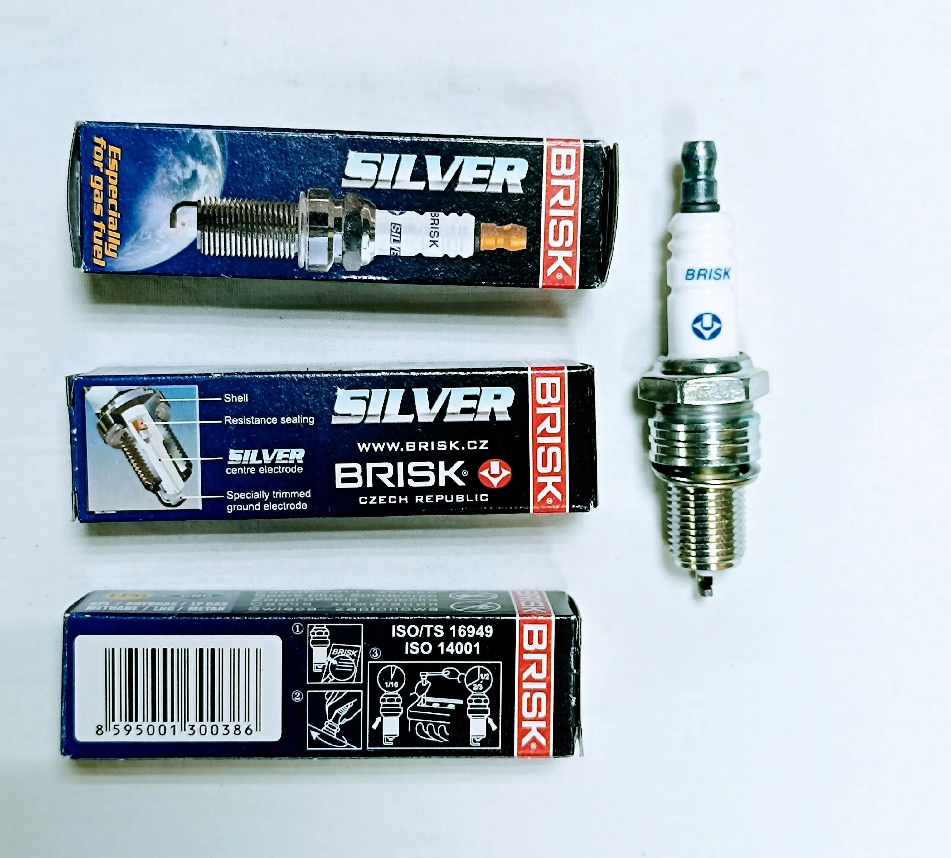 Свеча зажигания LR17YS дв. 4063.10, 4062.10 (газ-бензин) (к-т 4 шт.); Brisk