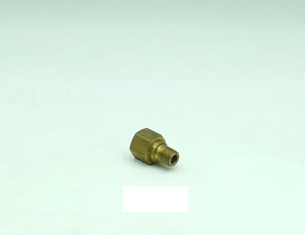 GAZ 33021104425 Штуцер топливной рампы, 3302-1104425